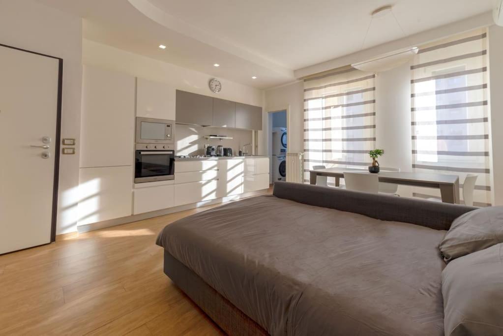 Apt. Linate - Duomo A 10 Minuti Apartment Милано Екстериор снимка