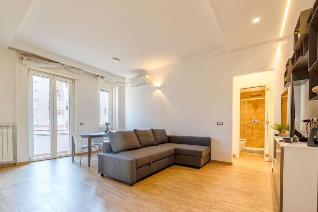 Apt. Linate - Duomo A 10 Minuti Apartment Милано Екстериор снимка